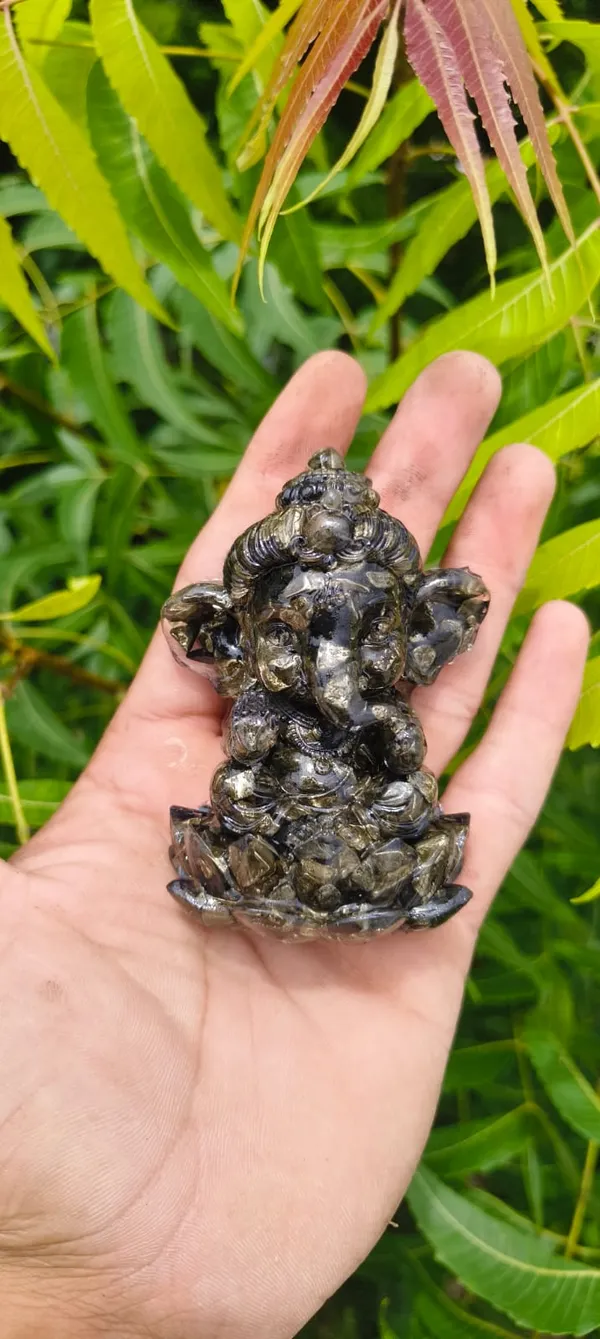 Black_Ganesha_Decorative_Idol