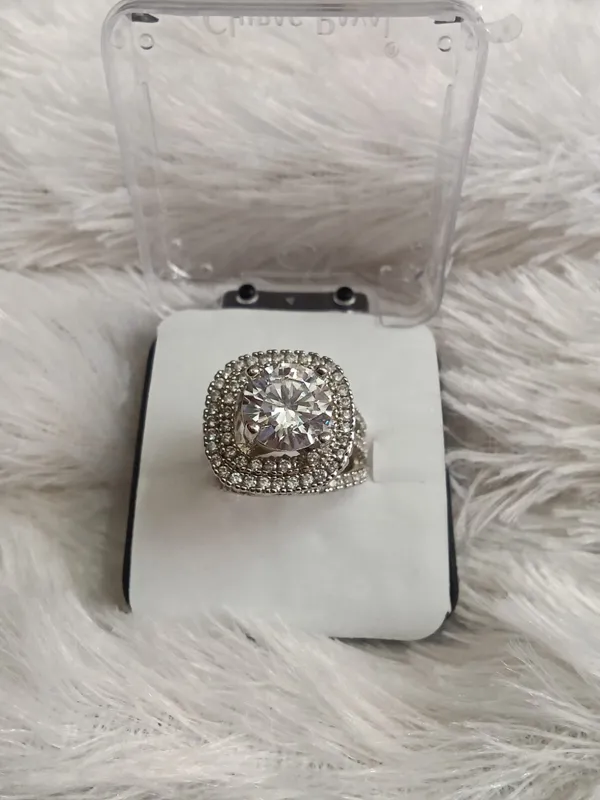 Silver_Tone_Crystal_Statement_Ring_for_Women
