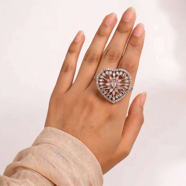 Silver_Alloy_Sparkling_Stone_Heart_Brooch_For_Women