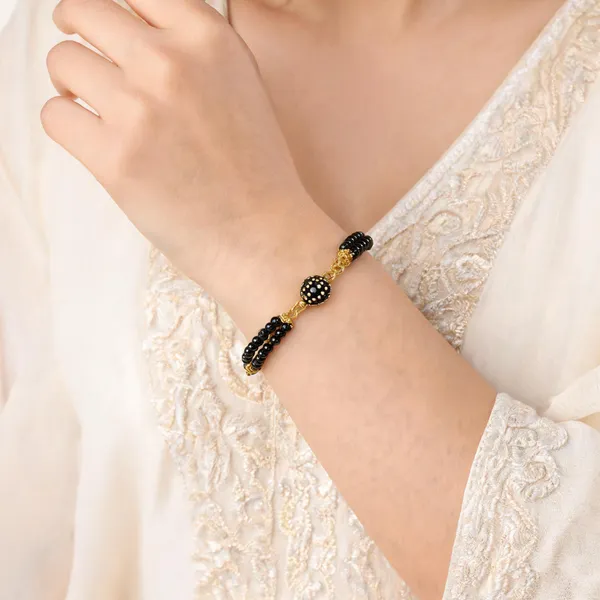 Black_Gold_Alloy_Beaded_Chain_Bracelet_For_Women