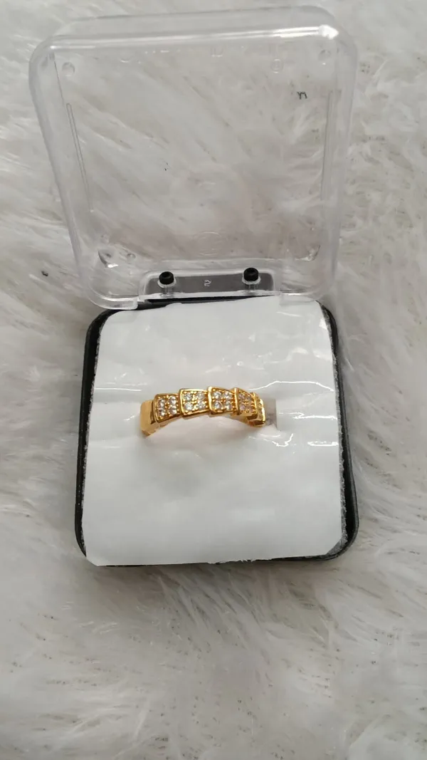 Gold_Tone_Stone_Studded_Ring_for_Women