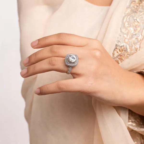 Silver_Alloy_Cluster_Stone_Statement_Ring_For_Women