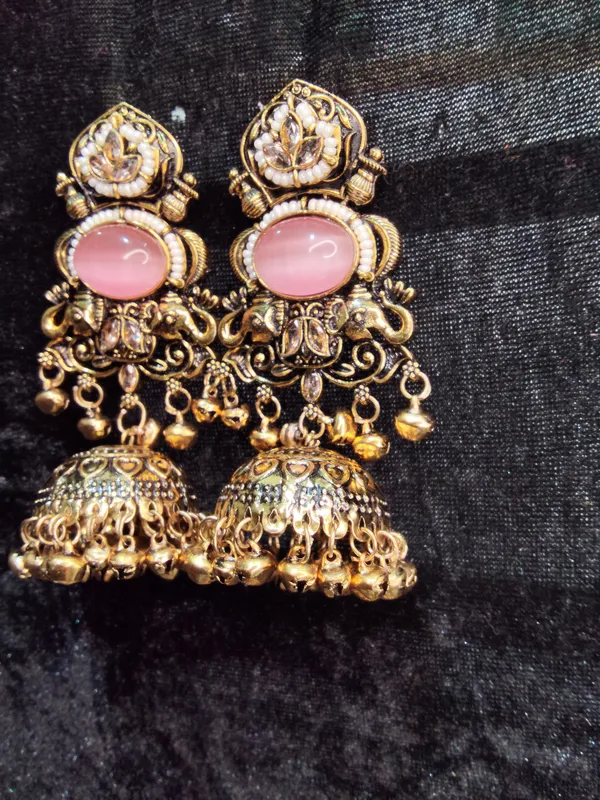 Gold_Tone_Pink_Stone_Jhumka_Earrings_for_Women