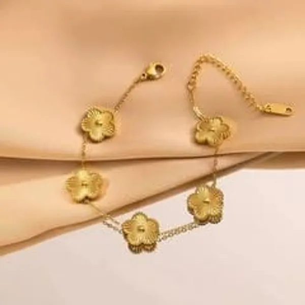 Gold_Tone_Floral_Chain_Anklet_Set_for_Women