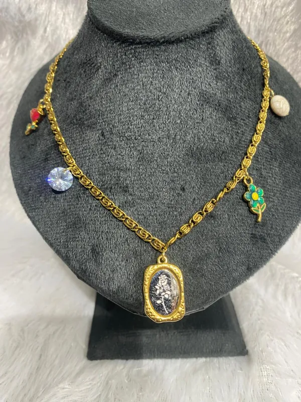 Gold_Tone_Ornamental_Pendant_Necklace_for_Women