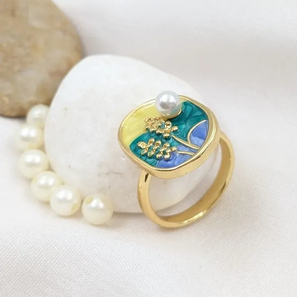 Gold_Tone_Enamel_Pearl_Statement_Ring_for_Women