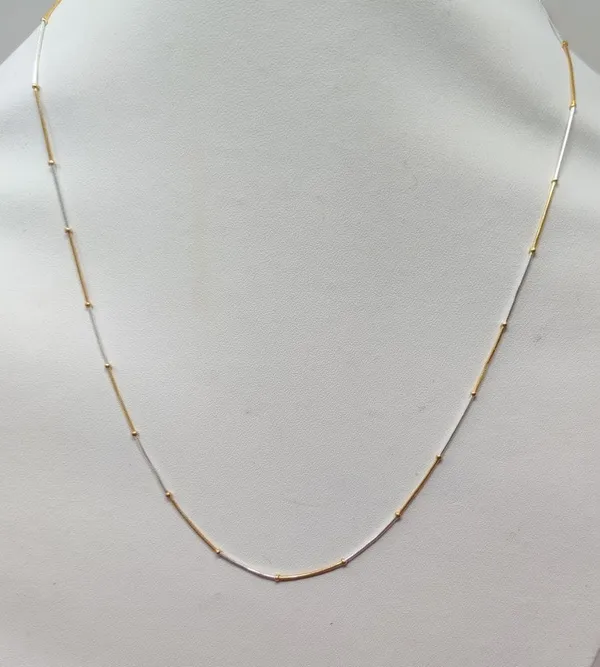 Gold_And_Silver_Tone_Minimal_Chain_Necklace_for_Women