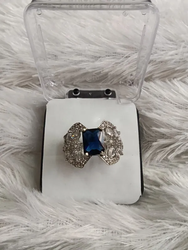 Blue_Statement_Cocktail_Ring_for_Women