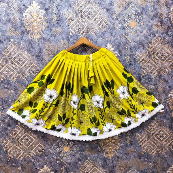 Yellow_Rayon_Floral_Print_Sleeveless_Lehenga_Choli_Set_For_Girls
