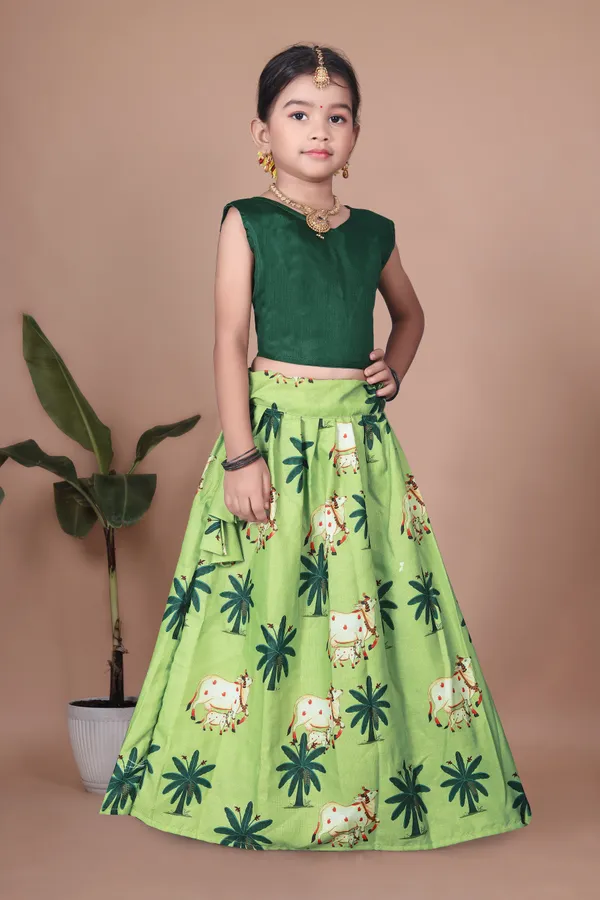 Green_Rayon_Flared_Printed_Lehenga_Choli_Set_For_Girls