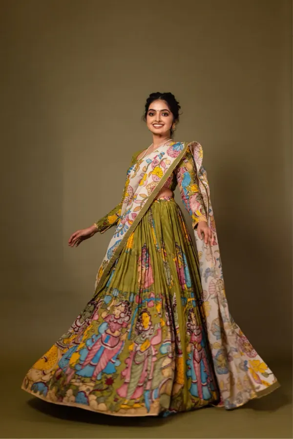 Cream_Silk_Kalamkari_Printed_Lehenga_Set_For_Women
