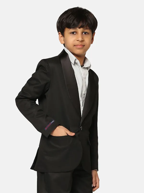 Boys_Black_Tuxedo_Black