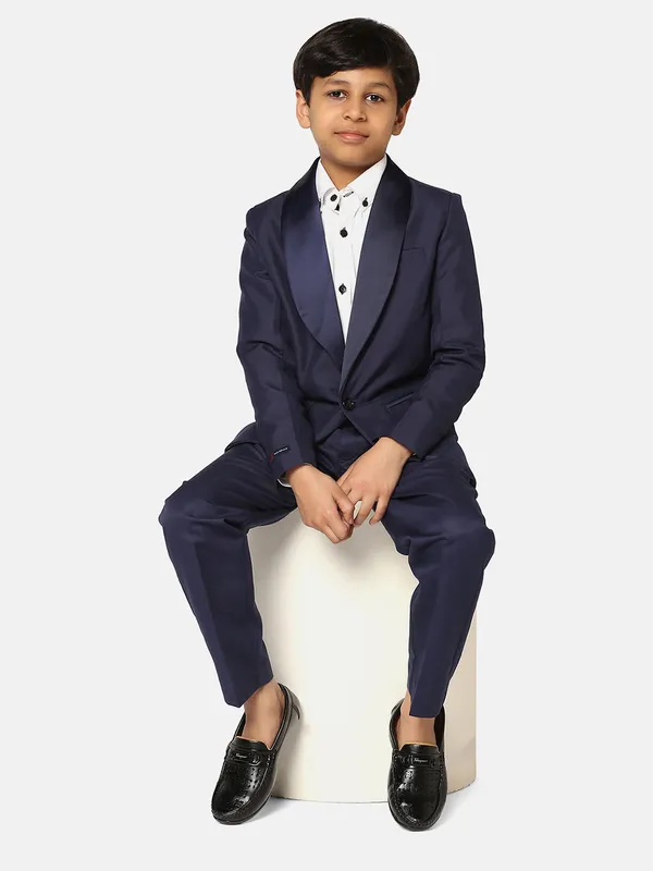 Boys_Blue_Tuxedo_Blue
