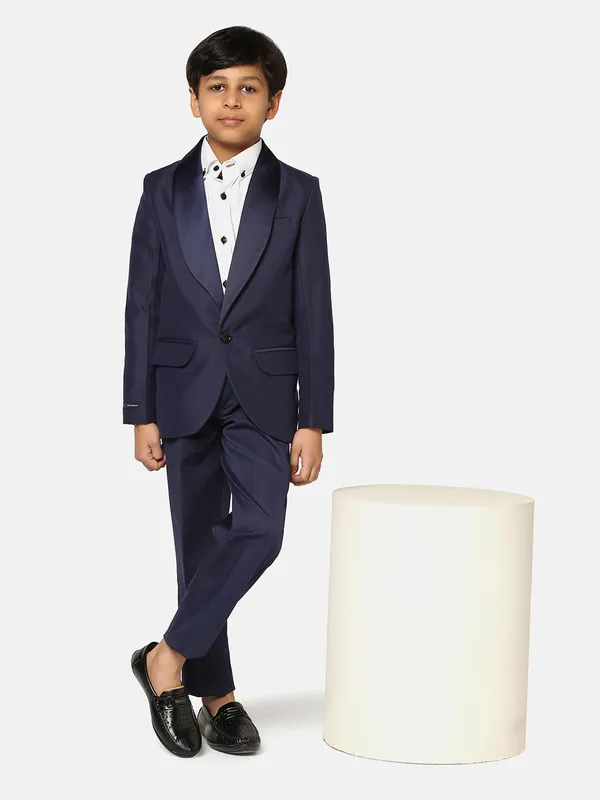 Boys_Blue_Tuxedo_Blue