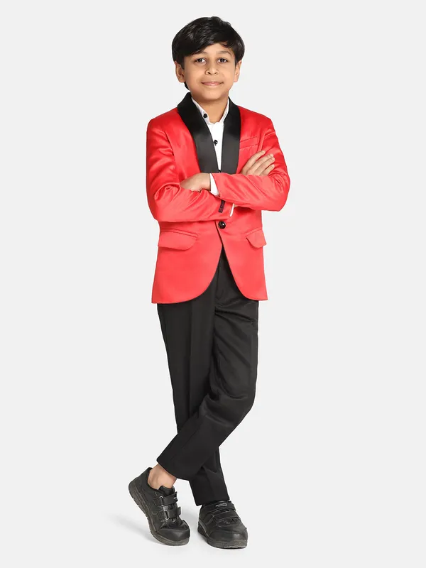 Boys_Red_Tuxedo_Red