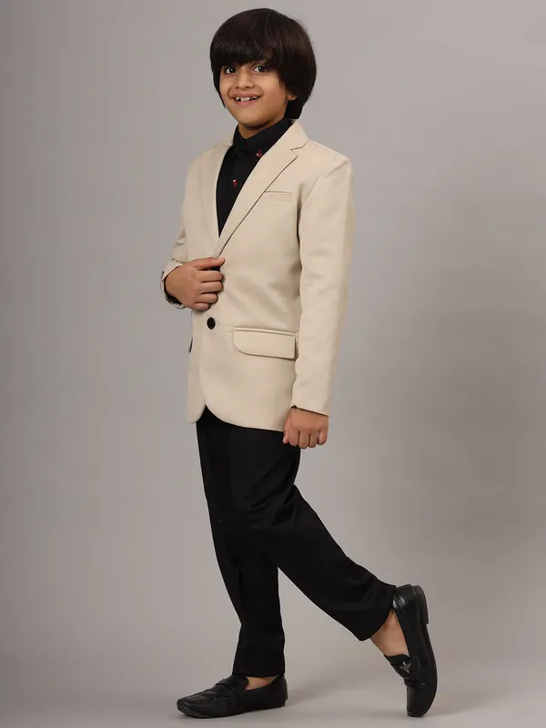 Boys_Solid_Beige_Blazer_Beige