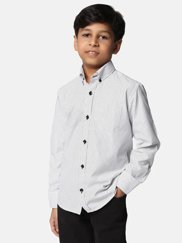 Kids_White_Striped_Shirt_White