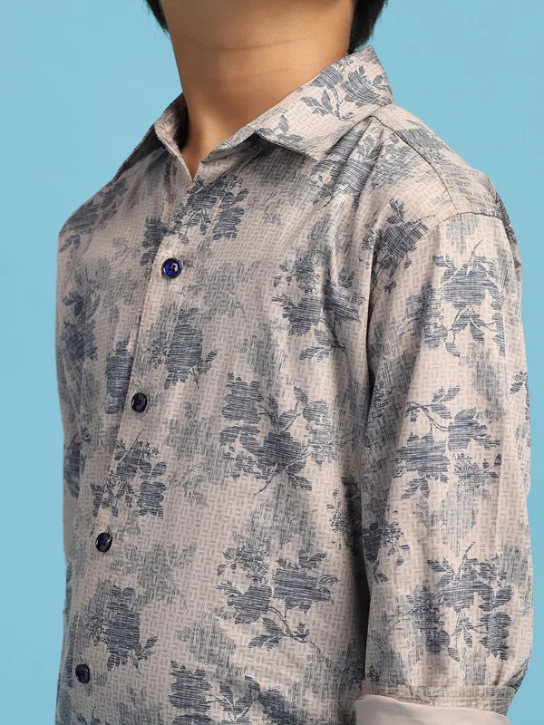 Boys_Grey_Printed_Shirt_Grey