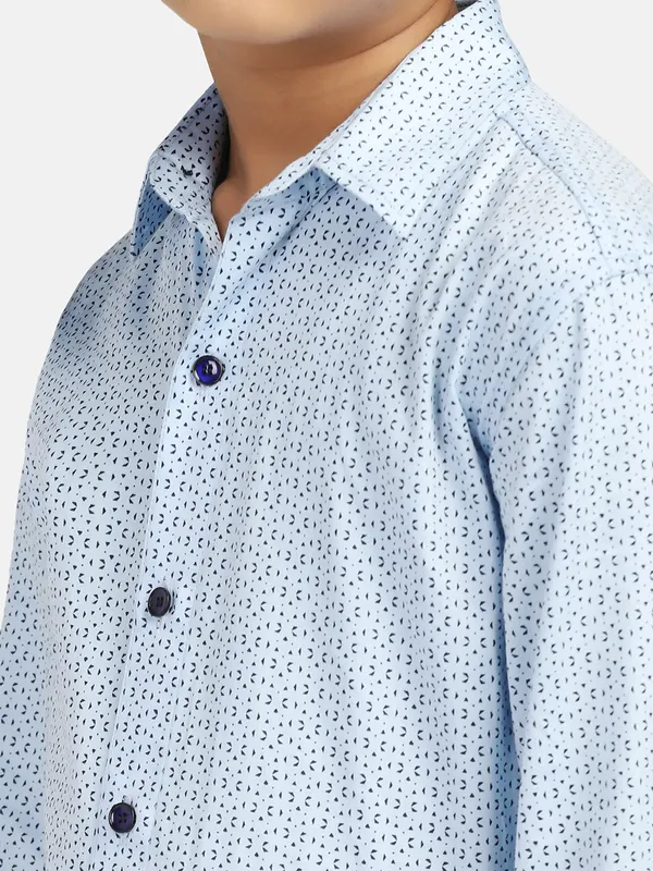Boys_Light_Blue_Shirt_Blue
