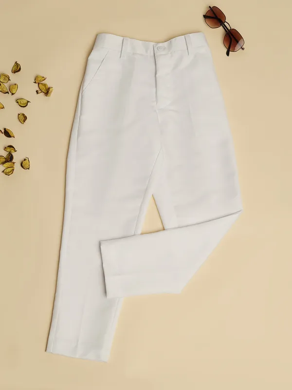 Light_White_Formal_Trousers