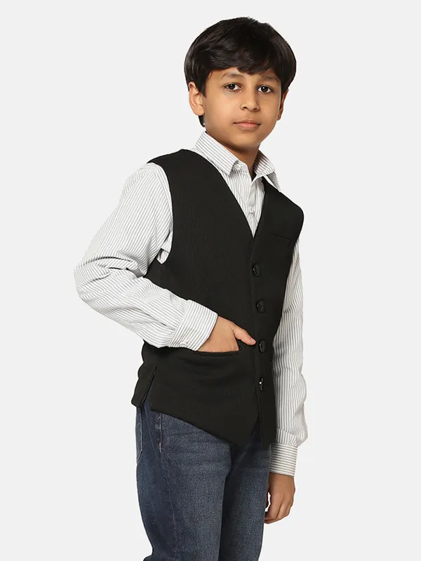 Boys_Black_Textured_Waistcoat_Black