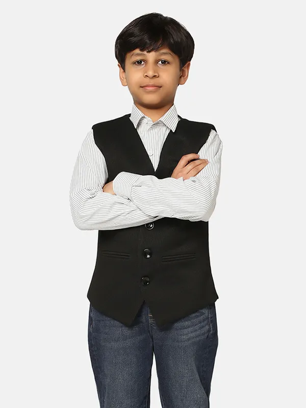Boys_Black_Textured_Waistcoat_Black