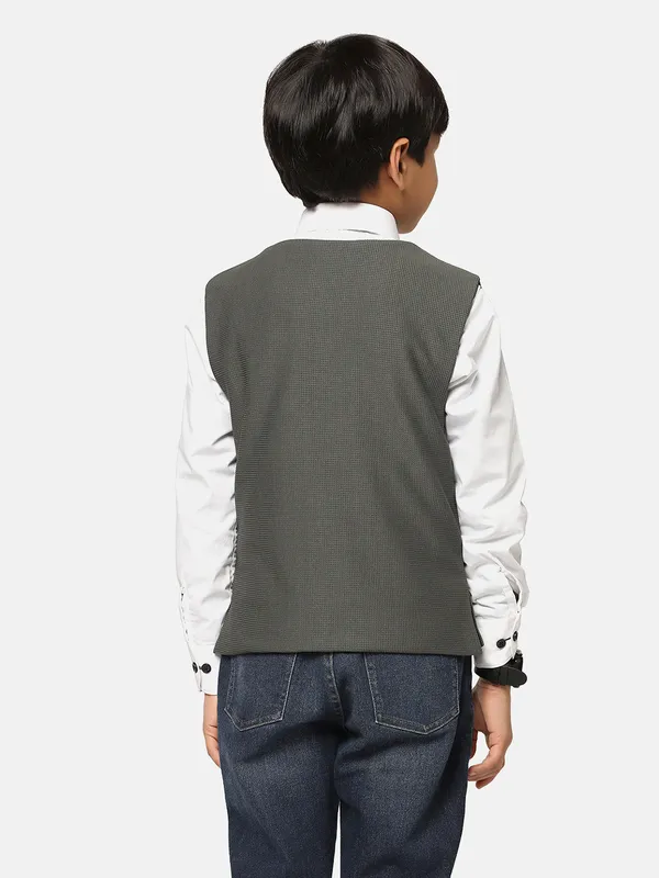 Kids_Green_Textured_Waistcoat_Geen