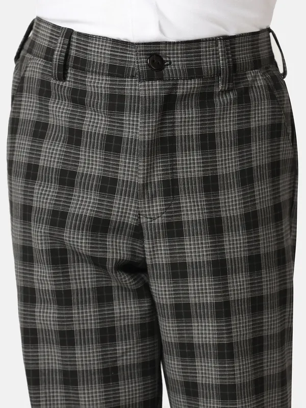 Boys_Black_3_Piece_Set_With_Tie_Black