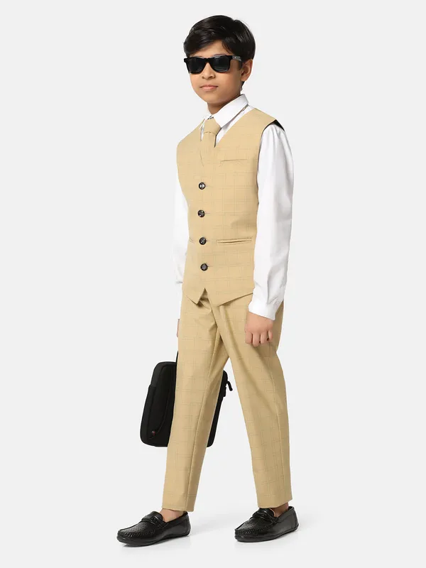 Boys_Beige_3_Piece_Set_With_Tie_Beige