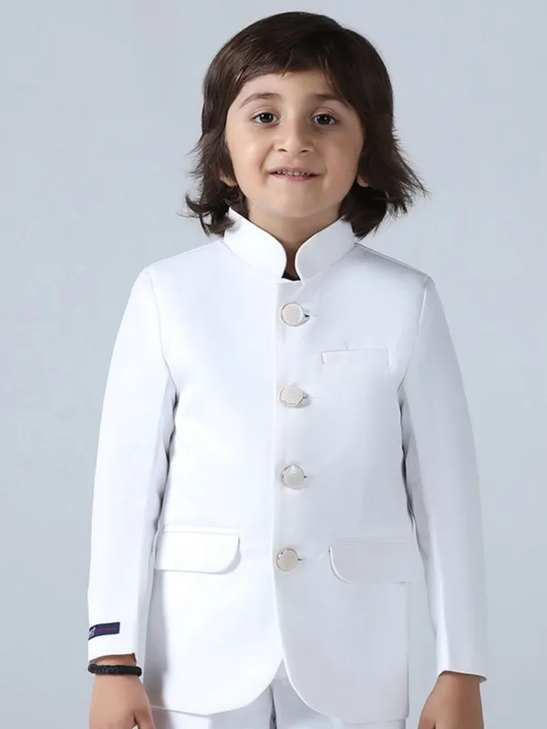Boys_White_Bandhgala_Suit