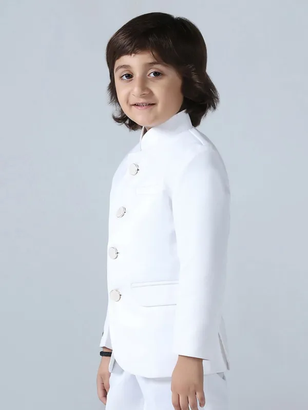 Boys_White_Bandhgala_Suit