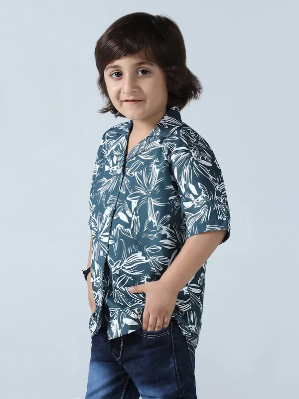 Floral_Breeze_Boys_Collar_Shirt
