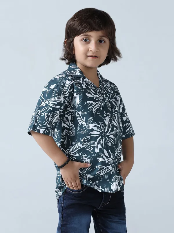 Floral_Breeze_Boys_Collar_Shirt
