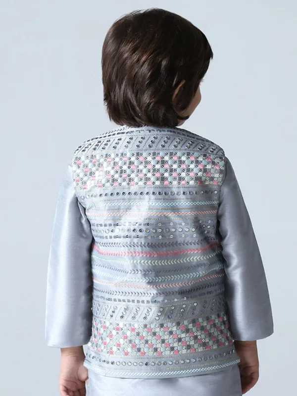 Boys_Embroidered_Satin_Nehru_Jacket