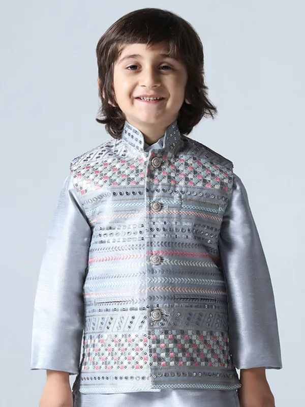 Boys_Embroidered_Satin_Nehru_Jacket
