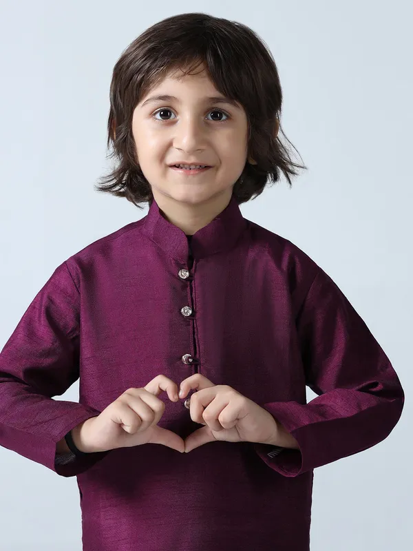 Boys_Dupion_Silk_Straight_Kurta_With_Trousers