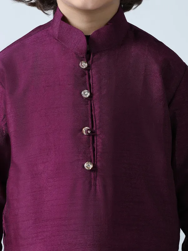 Boys_Dupion_Silk_Straight_Kurta_With_Trousers