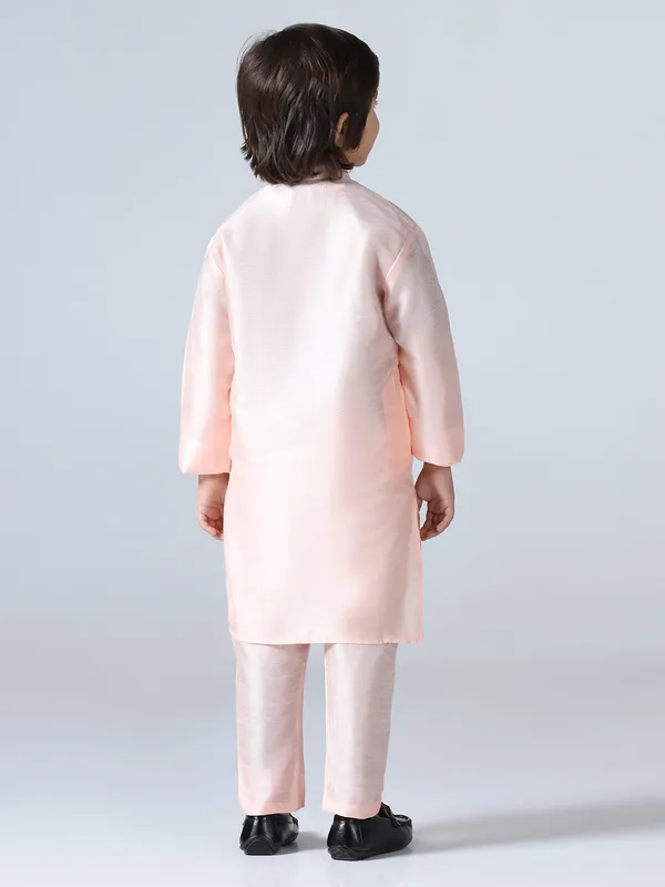 Boys_Peach_Mandarin_Collar_Regular_Kurta_Sets
