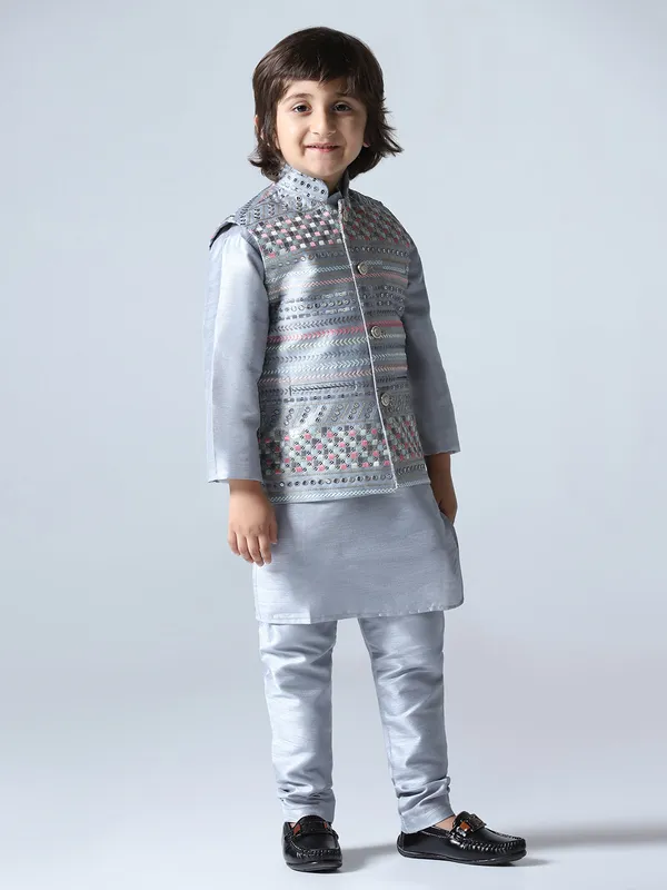Boys_Grey_Embroided_Jacket_Kurta_Set