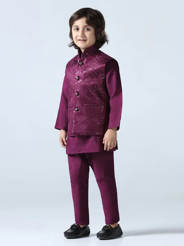 Boy_Wine_Embroided_Jakcet_Kurta_Set