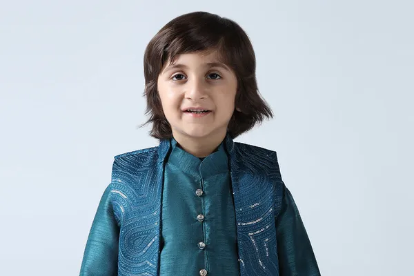 Boy_Turquoish_Embroided_Shrug_With_Kurta_Set