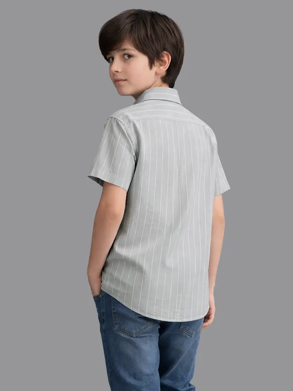 Half_Sleeves_Striped_Shirt