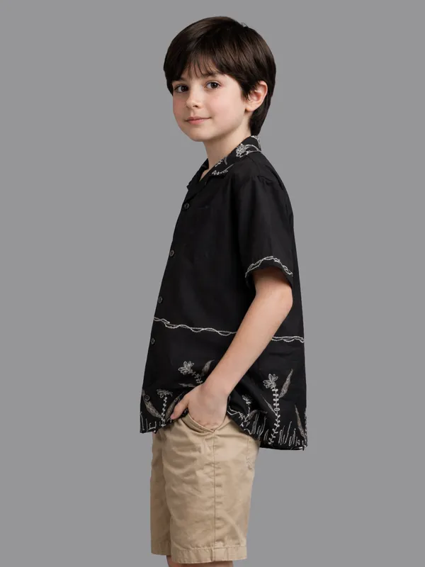 Boy_Black_Printed_Shirt