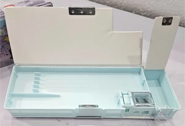 Blue_Unicorn_Printed_Plastic_Pencil_Box_For_Kids