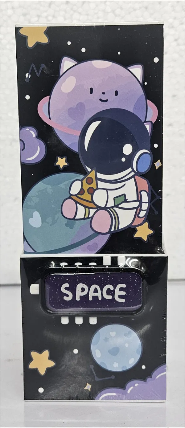 Black_Space_Astronaut_Print_Wall_Hanging_Organizer_For_Kids