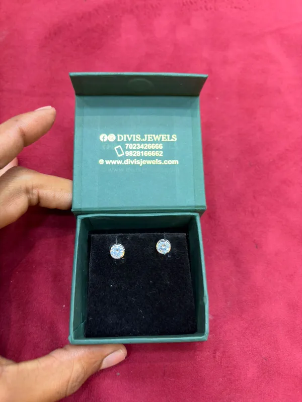 Silver_925_Round_Stone_Stud_Earrings_For_Women