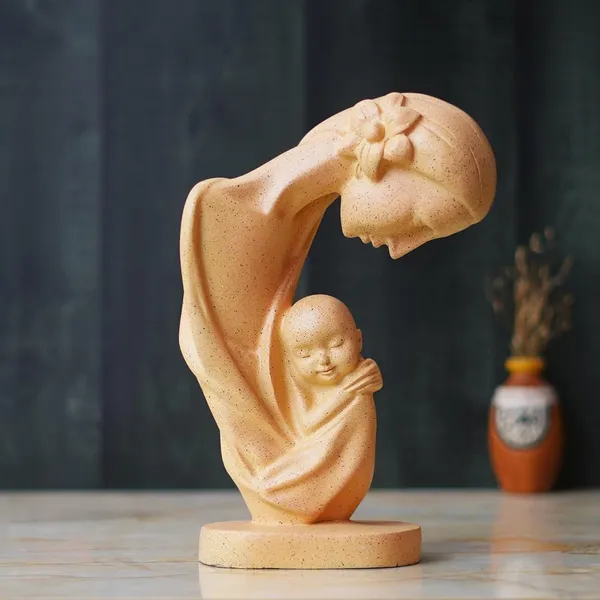 Mother_And_Child_Resin_Sculpture