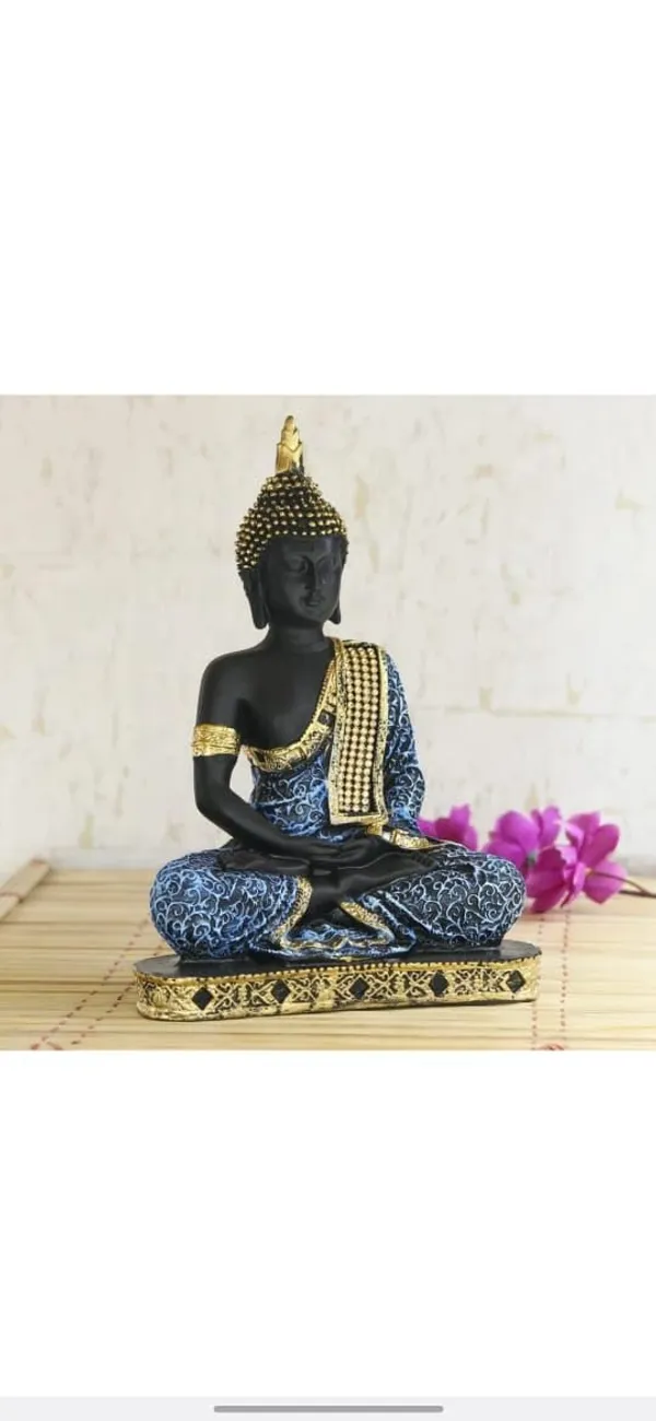 Meditating_Buddha_Statue