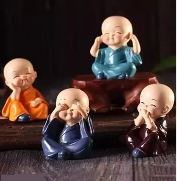 Buddha_Monk_Figurine_Set_Resin