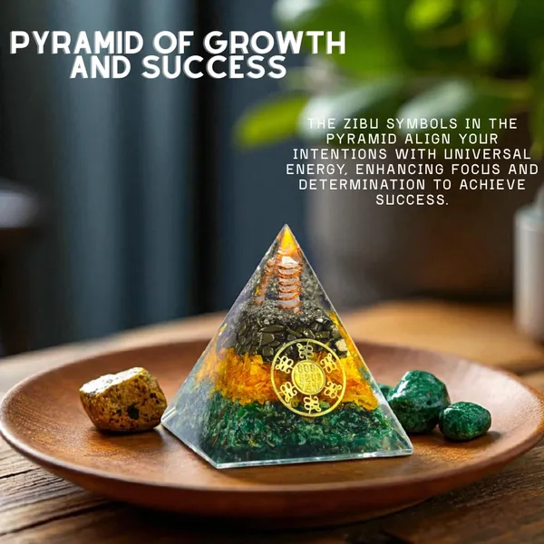 Money_Magnet_Zibu_Pyramid_With_Natural_Pyrite_Citrine_Green_Aventurine